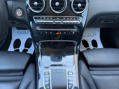 Mercedes-Benz GLC 200 4Matic — SUV hybride léger, 78 000 km, sans sinistre — Miniature 9