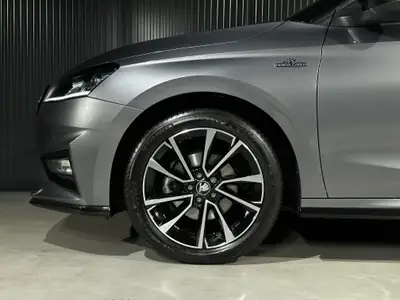 Skoda Fabia 1.0 TSI Monte Carlo DSG — Citadine dynamique avec garantie 5 ans — Miniatur 28