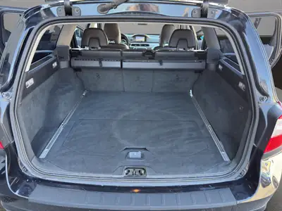 Volvo V70 D5 AWD Momentum — Break premium diesel, traction intégrale, entretien complet — Thumbnail 19