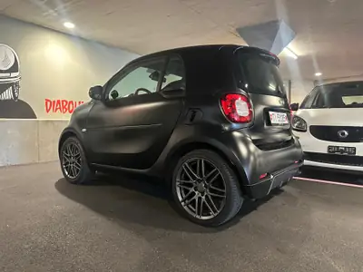 Smart ForTwo 0.9 Prime Twinamic — Citadine agile et économe, parfait pour la ville — Miniature 7