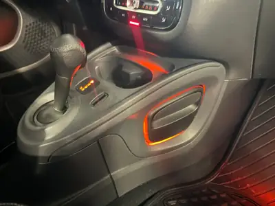 Smart ForTwo 0.9 Prime Twinamic — Citadine agile et économe, parfait pour la ville — Miniature 15