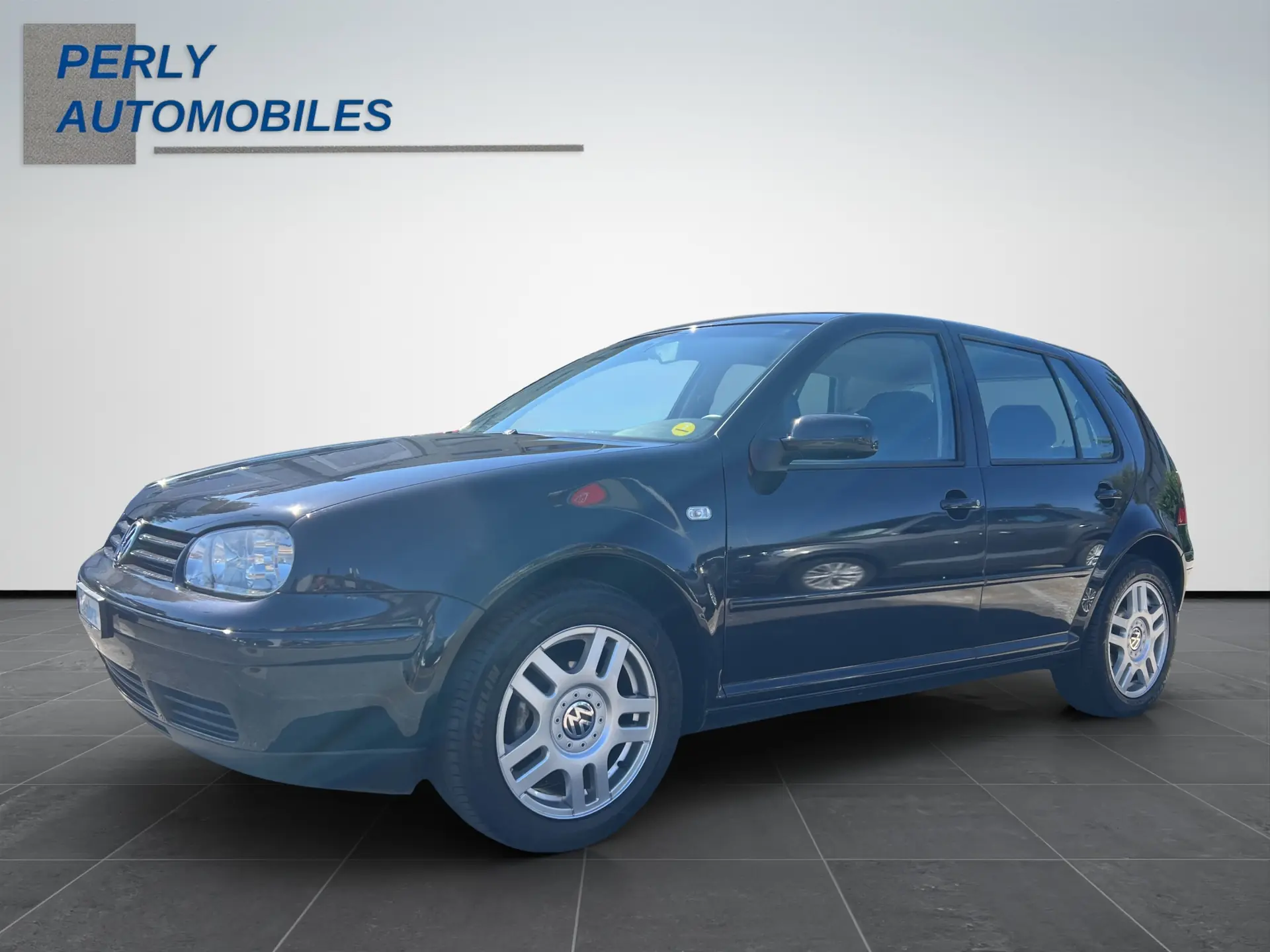 Volkswagen Golf 2002 occasion Perly — 2