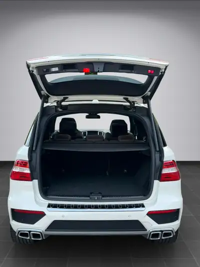Mercedes-Benz ML 63 AMG 4Matic — SUV haute performance 525 ch, signature AMG exclusive — Thumbnail 17