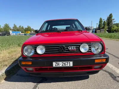 VW Golf GTI 16V 1990 — Légende sportive des années 90, moteur 1.8L performant — arrière