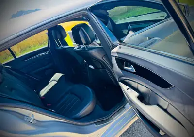 Mercedes-Benz CLS 500 Shooting Brake — Coupé-break luxe 407ch, entretien Mercedes, massages — dettaglio