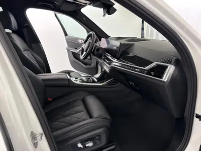 BMW X7 xDrive 48V 40d M Sport — SUV premium 7 places, diesel hybride 340 ch — Miniatur 9