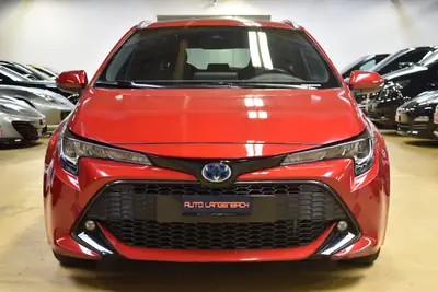 Toyota Corolla Touring Sports 1.8 HSD — Monospace hybride économe, 89 000 km seulement — Armaturenbrett