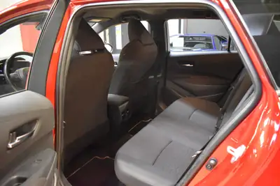 Toyota Corolla Touring Sports 1.8 HSD — Monospace hybride économe, 89 000 km seulement — Miniatur 15