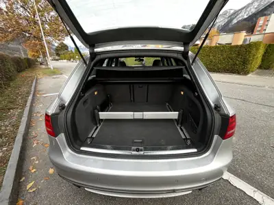 Audi S4 3.0 V6 TFSI Quattro — Break sportif, 333 ch et transmission manuelle — Thumbnail 10