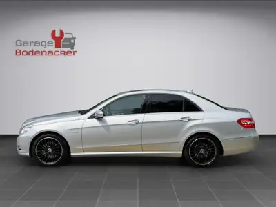 Mercedes-Benz E 350 CDI BlueEfficiency — Berline premium diesel 4Matic, entretien récent — side view