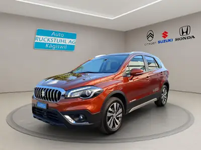 Suzuki SX4 S-Cross 1.4T Hybrid 4x4 — SUV polyvalent, traction intégrale et motorisation écologique — exterior view
