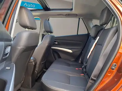 Suzuki SX4 S-Cross 1.4T Hybrid 4x4 — SUV polyvalent, traction intégrale et motorisation écologique — Thumbnail 12