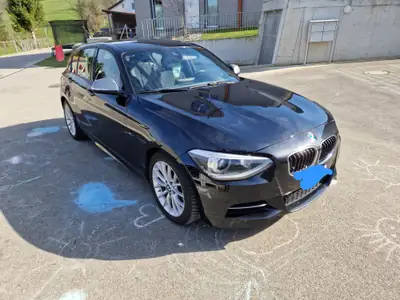 BMW M135i xDrive — Berline sportive 319 ch, 8 pneus neufs sur alliage — vue extérieure