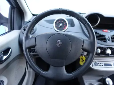 Renault Twingo 1.2 16V Expression 2008 — Citadine économique sans accident — Miniature 12