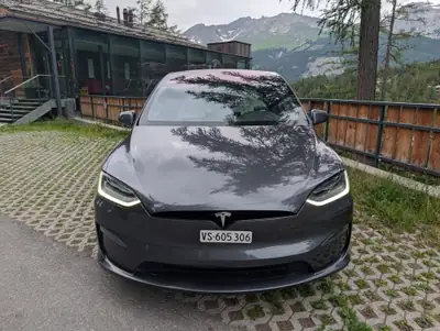 Tesla Model X 2023 — SUV électrique 685 ch, 41'000 km seulement — Armaturenbrett