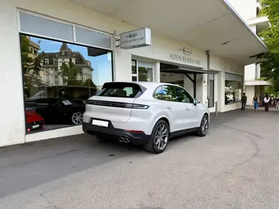 Porsche Cayenne S Tiptronic 2024 — SUV premium 474 ch, quasi neuf à 3200 km — Detail