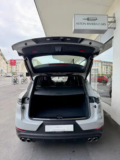 Porsche Cayenne S Tiptronic 2024 — SUV premium 474 ch, quasi neuf à 3200 km — Miniatur 10