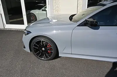 BMW M340i xDrive Touring — Berline sportive hybride 48V, 66'000 km, garantie usine — interior