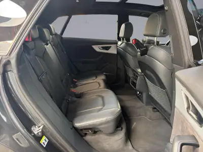 Audi Q8 50 TDI Quattro — SUV prestige diesel, transmission automatique, traction intégrale — Miniature 17