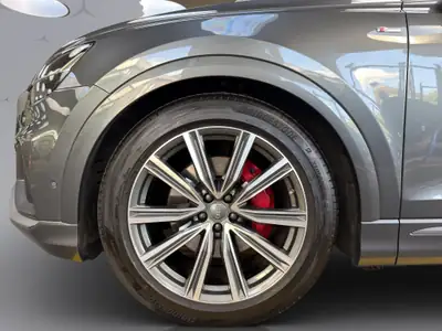 Audi Q8 50 TDI Quattro — SUV prestige diesel, transmission automatique, traction intégrale — Miniature 21