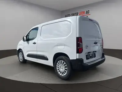 Toyota Proace City Van EV 50 kWh — Utilitaire électrique compact, zéro émission — Innenraum