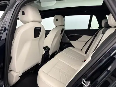 BMW 540d xDrive 48V Touring — Diesel hybride rechargeable, première main, 6200 km seulement — detail