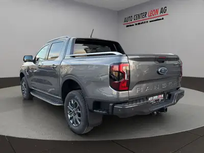 Ford Ranger Wildtrak 2.0 Eco Blue e-4WD — Pickup premium 4x4 diesel automatique 2025 — interior