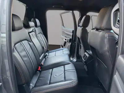 Ford Ranger Wildtrak 2.0 Eco Blue e-4WD — Pickup premium 4x4 diesel automatique 2025 — Thumbnail 18