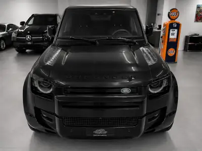 Land Rover Defender 5.0 V8 SC — Puissance brute et luxe all-black, kilométrage modéré — Thumbnail 7