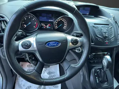 Ford Kuga 2.0 TDCi Carving 4WD — SUV robuste diesel, entretien impeccable — Miniature 11