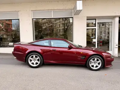 Aston Martin V8 Vantage V550 — Légendaire coupé sport 557 ch, seulement 239 exemplaires produits — tableau de bord
