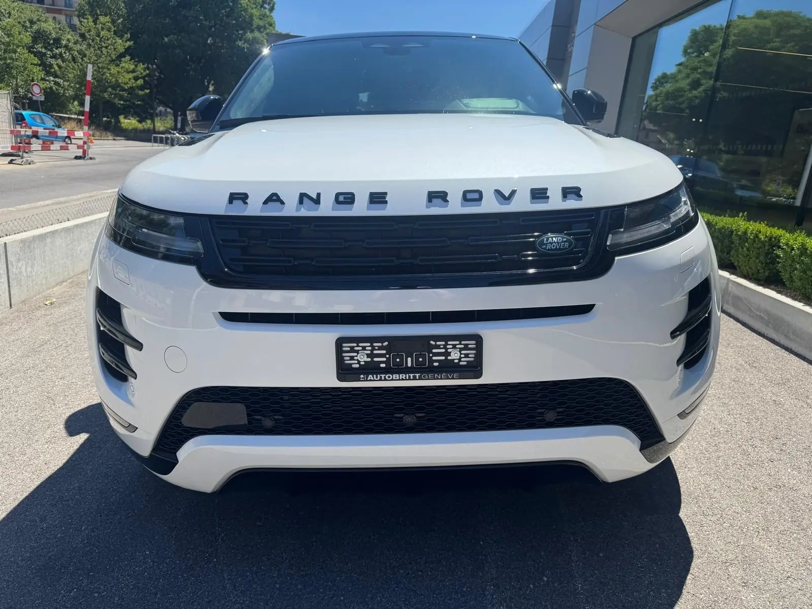 Land Rover Range Rover Evoque 2024 occasion Geneve — 3