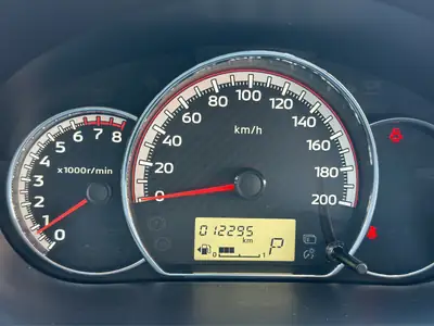 Mitsubishi Space Star 1.2 CVT — Citadine compacte automatique, 12 350 km seulement — Thumbnail 11
