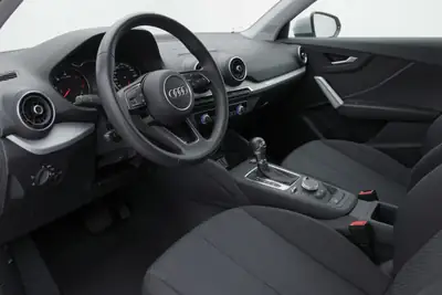 Audi Q2 35 TDI quattro S-tronic — SUV compact diesel performant, entretien économique — Thumbnail 9