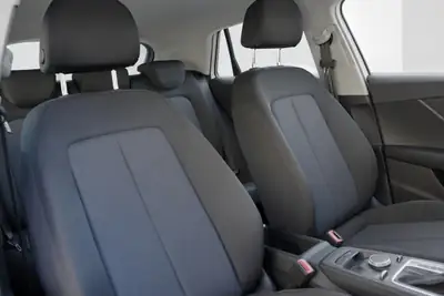 Audi Q2 35 TDI quattro S-tronic — SUV compact diesel performant, entretien économique — Thumbnail 14