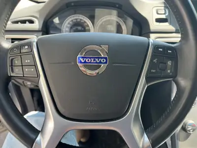Volvo V70 2.0 D3 Summum — Break diesel automatique, sans sinistre — Detail