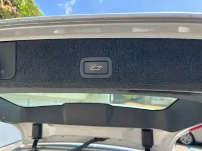 Volvo V70 2.0 D3 Summum — Break diesel automatique, sans sinistre — Innenraum
