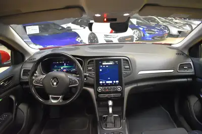 Renault Mégane Grandtour 1.5 dCi GT — Break diesel efficient, 60'000 km seulement — Miniatur 16