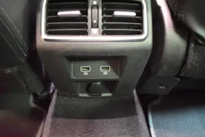Renault Mégane Grandtour 1.5 dCi GT — Break diesel efficient, 60'000 km seulement — Miniatur 29