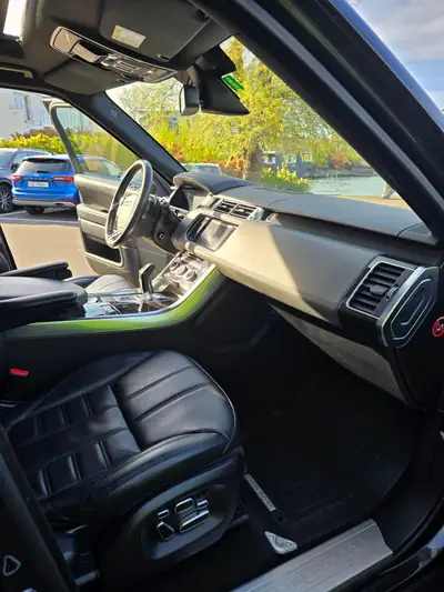 Land Rover Range Rover Sport 4.4 SDV8 Autobiography Dynamic — Luxe et Performance tout-terrain — cruscotto