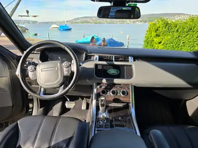 Land Rover Range Rover Sport 4.4 SDV8 Autobiography Dynamic — Luxe et Performance tout-terrain — Miniatura 12