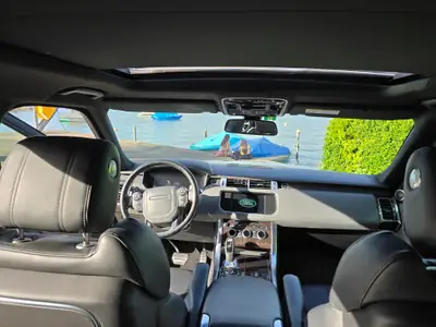 Land Rover Range Rover Sport 4.4 SDV8 Autobiography Dynamic — Luxe et Performance tout-terrain — Miniatura 11