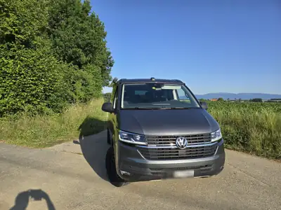 VW T6.1 California Beach — Le camping-car compact 4x4 performant et librement aménageable — Innenraum