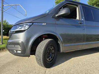 VW T6.1 California Beach — Le camping-car compact 4x4 performant et librement aménageable — Miniatur 7