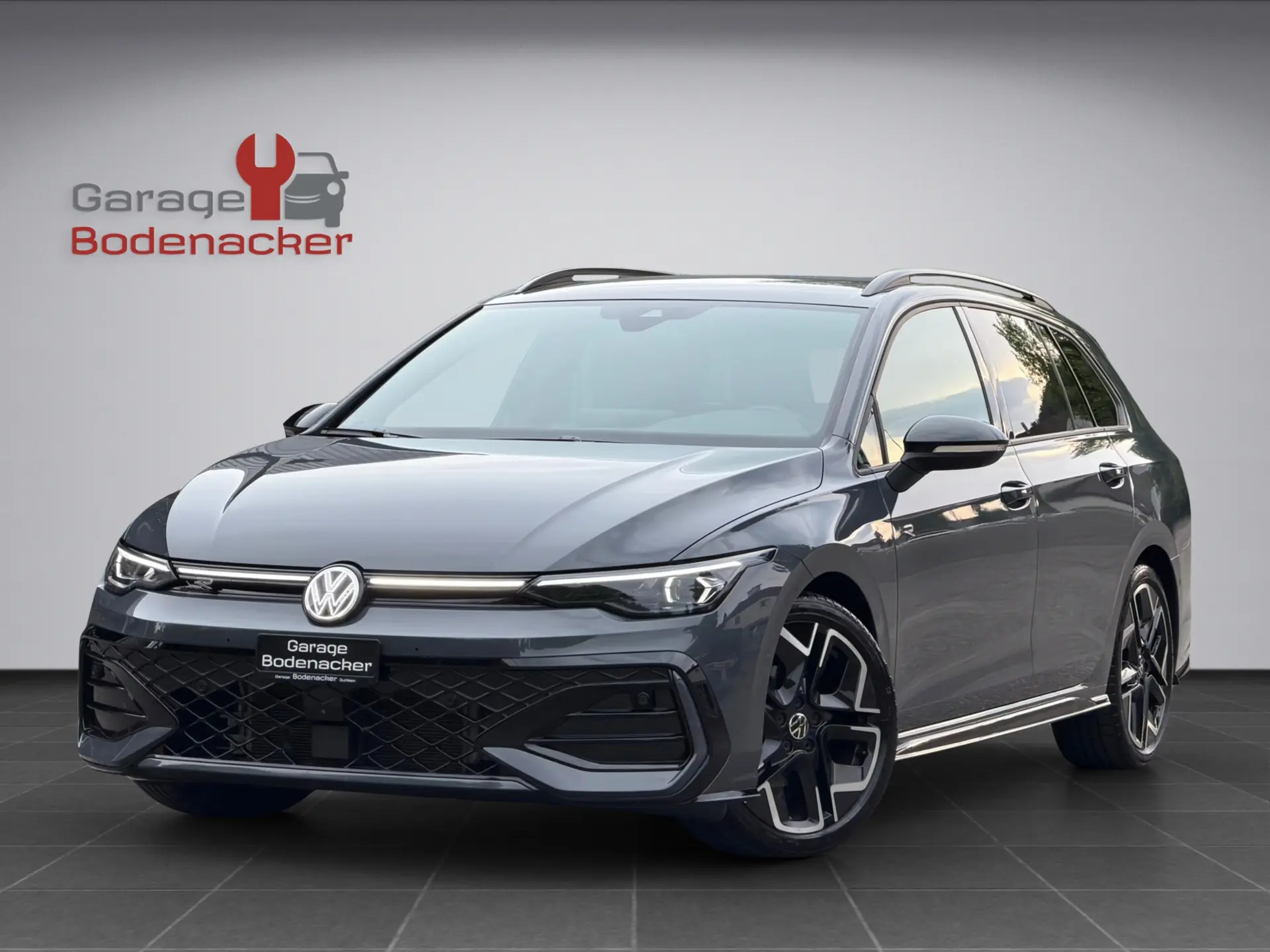 VW Golf Variant 1.5 eTSI mHEV R-Line — Break hybride performant, 25'000 km seulement