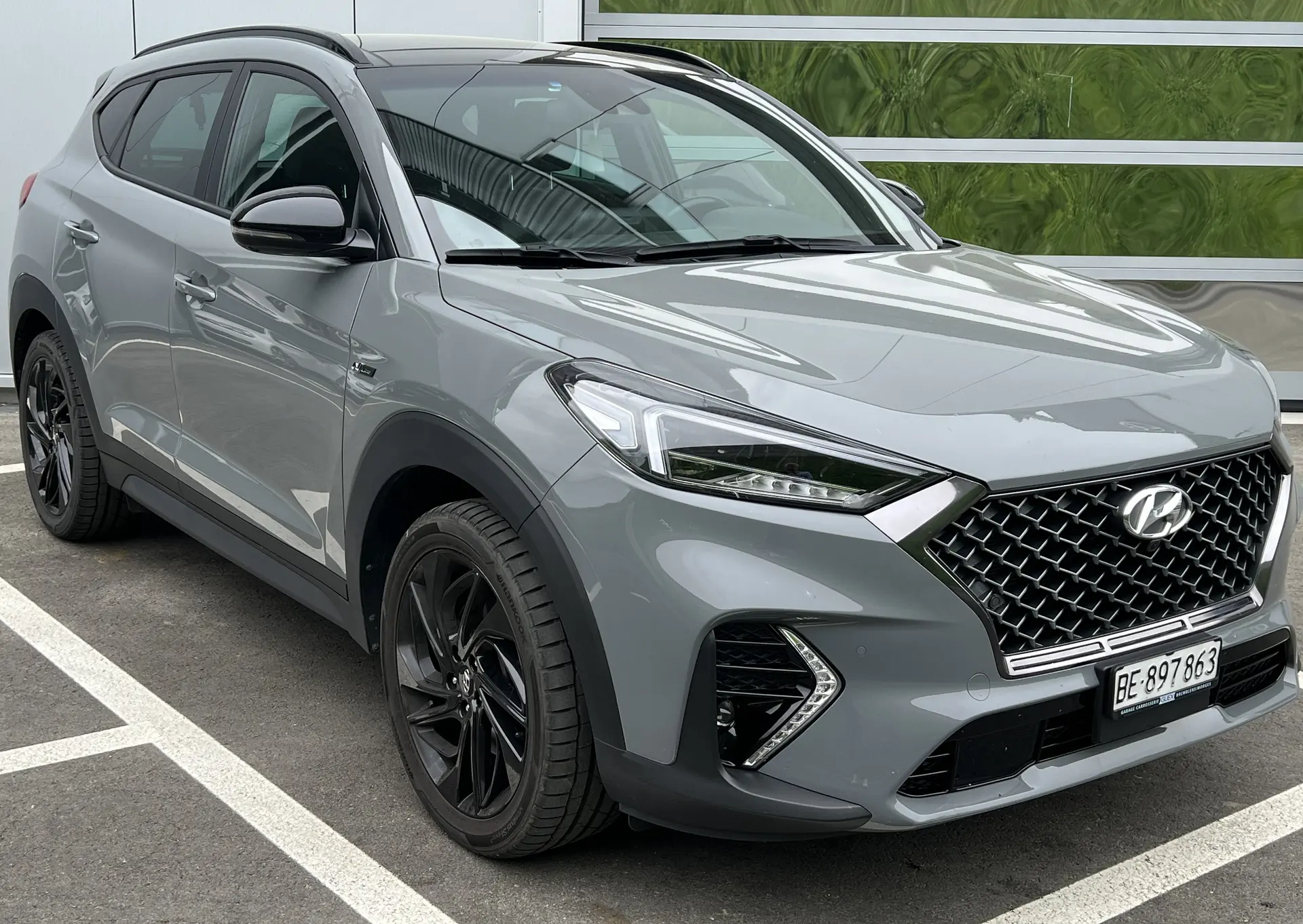 Hyundai Tucson 2.0 CRDi 185 N-Line 4WD — SUV robuste, hybride mild, très faible kilométrage — vista esterna