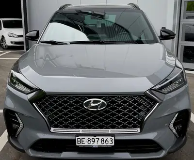 Hyundai Tucson 2.0 CRDi 185 N-Line 4WD — SUV robuste, hybride mild, très faible kilométrage — interni