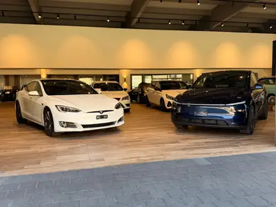Tesla Model S 100D Performance — Berline électrique haute performance, 78 500 km — cruscotto
