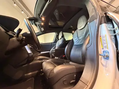 Tesla Model S 100D Performance — Berline électrique haute performance, 78 500 km — Miniatura 14