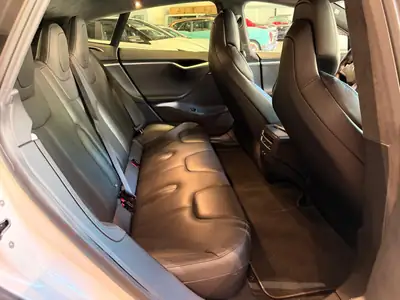Tesla Model S 100D Performance — Berline électrique haute performance, 78 500 km — Miniatura 17